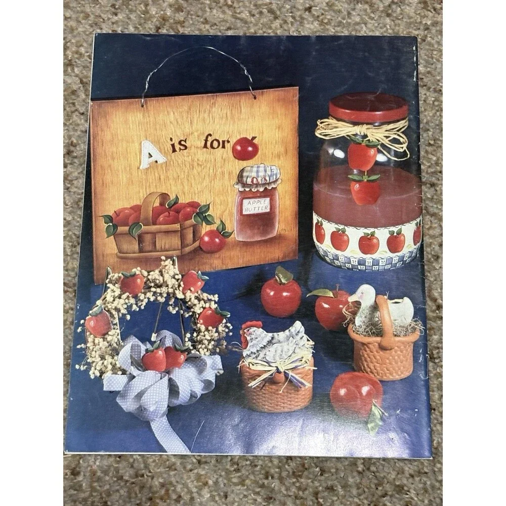 The Added Touch II Judy Mitchell Folk Art Painting Pattern Book MM 1261 Vintage